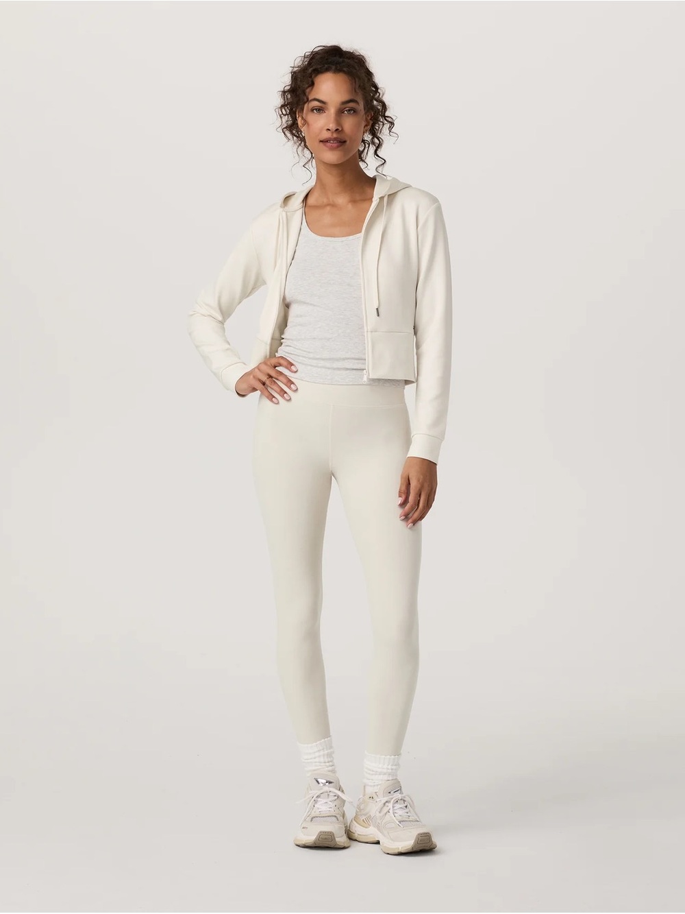 Vuori Compose Full Zip Hoodie in Marshmallow Size Medium - Picture 5 of 6